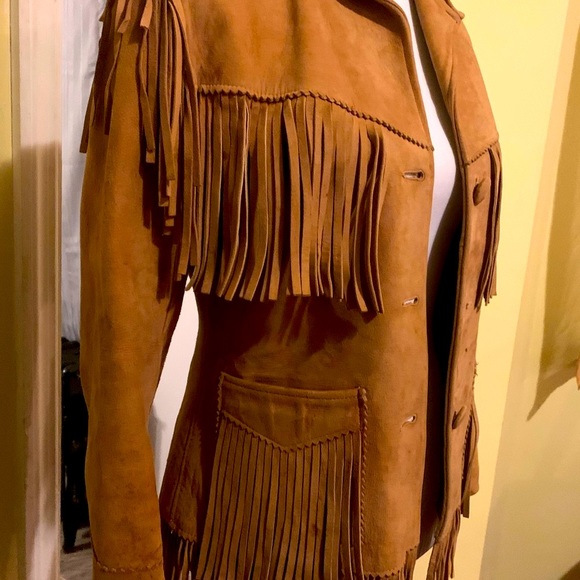 💝SOLD💝🍒Vintage @ThriftNTell fringe suede jacket🍒 - Picture 4 of 13